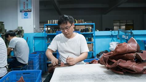 The children of Chinese factory workers - Marketplace