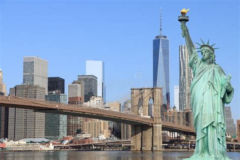 Brooklyn Bridge and the Statue of Liberty Stock Photo - Image of historic, metropolitan: 51630362