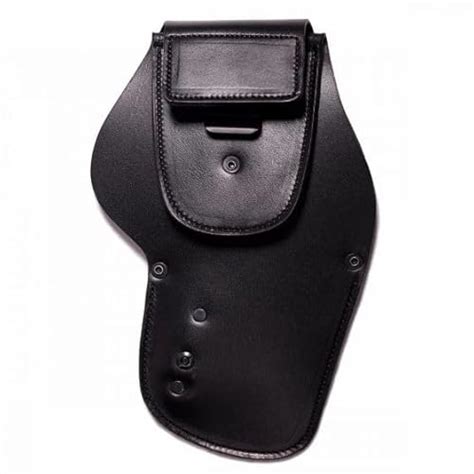 The Best Urban Carry Holster: A First-Person Review