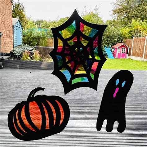 Craft ideas for kids - Halloween Suncatchers! — Sarah Ransome Art