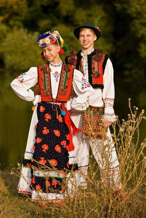 #Ukrainian #style #UKRAINE! Dress up in the ukrainian national costumes! Ukrainian culture ...