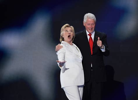 No One Has Ever Been Happier Than Hillary Clinton Playing With Balloons ...