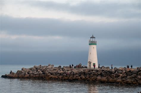 Santa Cruz Breakwater Lighthouse | Santa Cruz, CA | Raul | Flickr