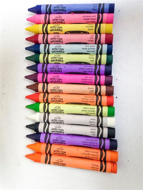 Ultra Clean Washable Crayons: What's Inside the Box | Jenny's Crayon Collection