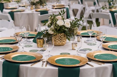 Mountain Wedding with an Emerald Green and Gold Color Theme | Vail Real ...