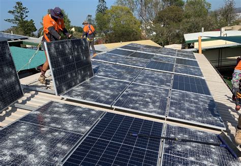 How to Protect Solar Panels from Hail: 4 Common Ways and Hacks