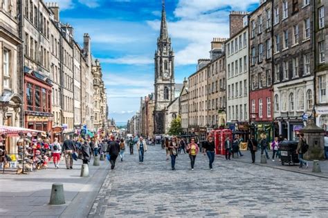 67 Fun Things to Do in Edinburgh - TourScanner