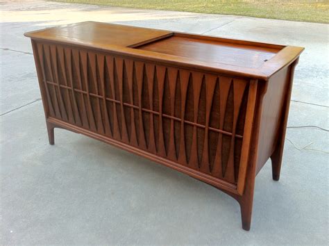 Vintage RCA Console Stereo | Vintage 1960s RCA Victor Victro… | Flickr