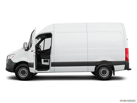 2023 Mercedes-Benz Sprinter Cargo Van 2500 I4 144": Price, Review, Photos (Canada) | Driving