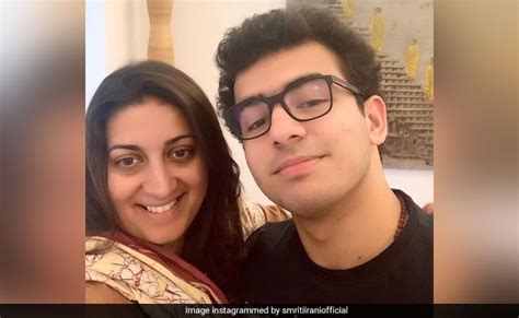 When Smriti Irani Harassed Her Son Zohr Irani For A Selfie