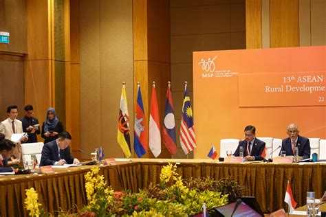 Secretary-General of ASEAN attends 13th ASEAN Ministers Meeting on ...