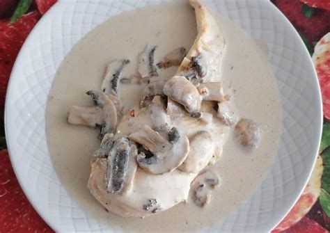 Pechuga de pollo en crema de champiñones🍄 Receta de Regina Hernandez- Cookpad