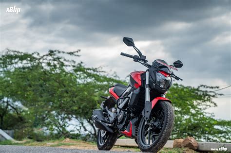 Bajaj Dominar 250: First Ride Review - xBhp Machines