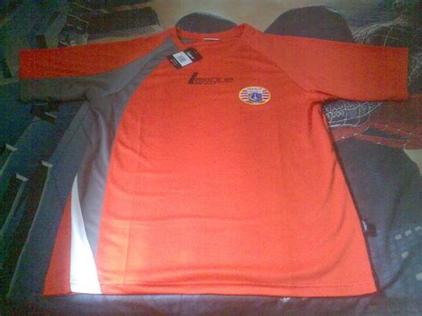 Persija Jakarta Home football shirt 2010 - 2011.