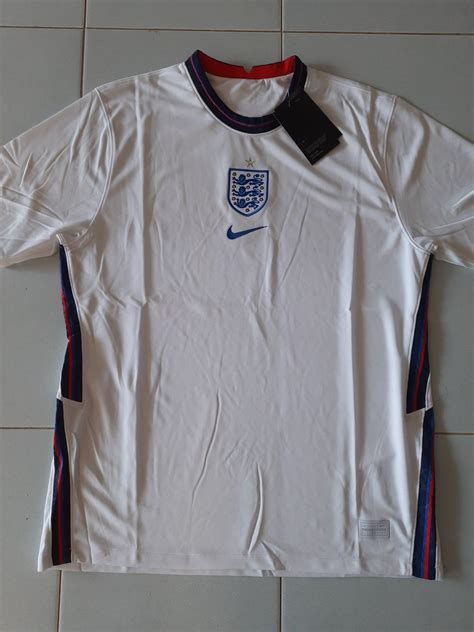 England Home football shirt 2020 - 2022.