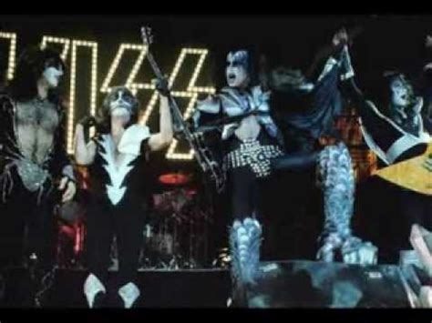 Kiss - God Of Thunder - DESTROYER ALBUM 1976 - YouTube