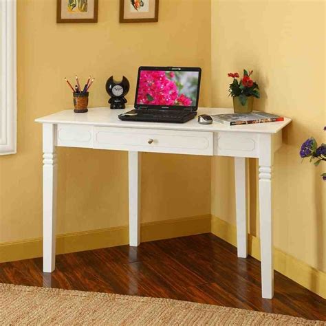 Narrow Computer Table | Diy corner desk, Small corner desk, Desks for small spaces