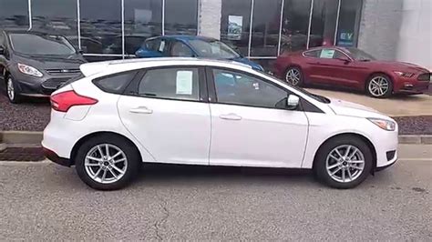 Oxford White 2016 Focus SE Hatchback | 2.0L | Automatic | 200A | Moonroof | Sirius - YouTube