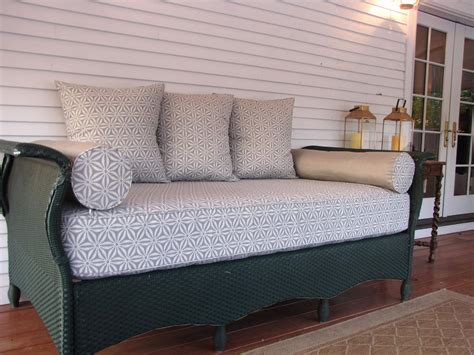 Outdoor Mattress Cover**Porch Swing Cover**Daybed Cover**Bolster Cover ...