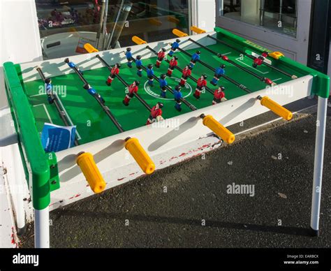 Game table hi-res stock photography and images - Alamy