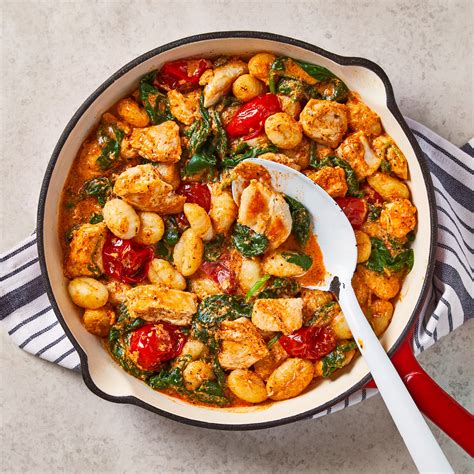 10-Min Creamy Tomato & Chicken Gnocchi Recipe | Gousto