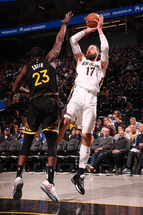 Photos: Pelicans at Warriors | Game Action 3/28/23 Photo Gallery | NBA.com