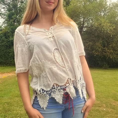 Vintage Embroidered Blouse Gorgeous Vintage 1980s... - Depop