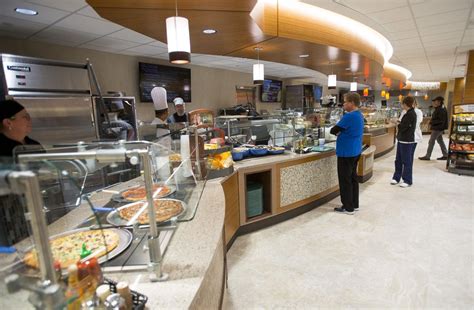 Bryan East unveils new cafeteria | Local | journalstar.com