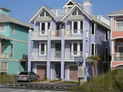 RVFulltimingLove: Colorful Beach Houses