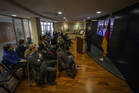 University of Mainz students visit Ramstein > Ramstein Air Base ...