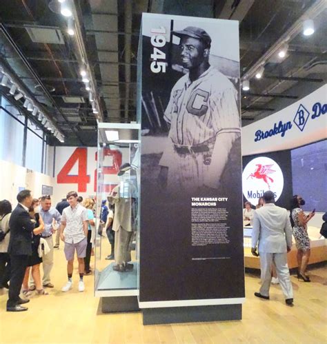 Seitu's World: Uptown Was At The Downtown Opening Of The Jackie Robinson Museum