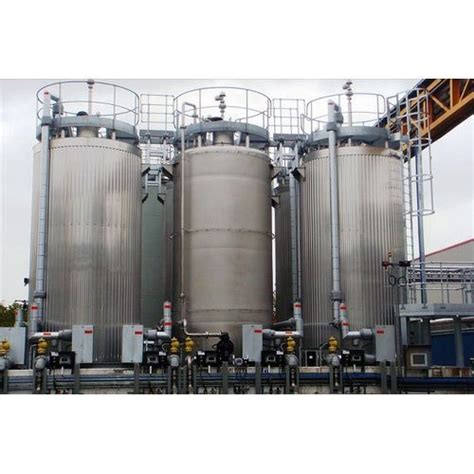 Solvent Storage Tank at best price in Ahmedabad by Ranks Pharma Machinery | ID: 12512219712