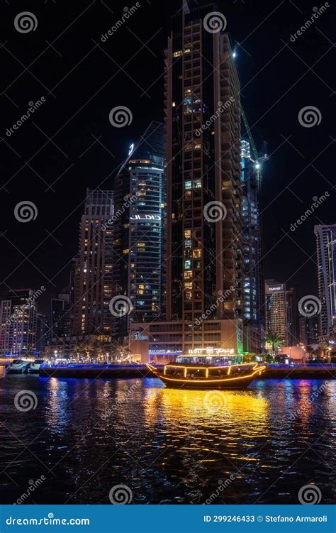 Dubai marina by night editorial stock photo. Image of marina - 299246433