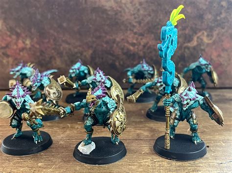 Painting Guide for Seraphon Saurus Warriors with Contrast Paints | anotherdndblog.com