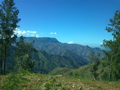 463 Mountains of the Haitian countryside on a super clear crisp day ...