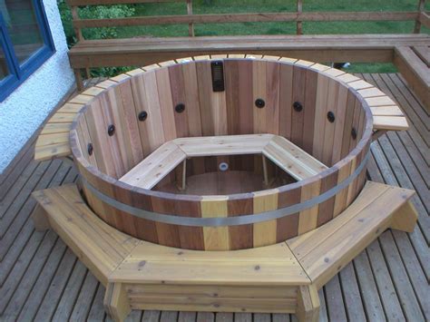 Northern Lights Cedar Tubs - Quality Cedar Hot Tubs Homemade Hottub, Spas, Tubs For Sale ...