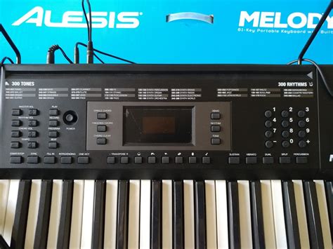 SOLD ***!Alesis MELODY 61 Portable 61-Key Keyboard with Built-In ...