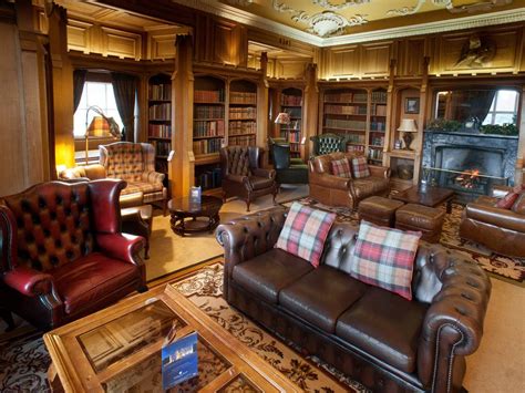 Dalhousie Castle Hotel in Edinburgh and Bonnyrigg : Luxury Hotel Breaks in the UK