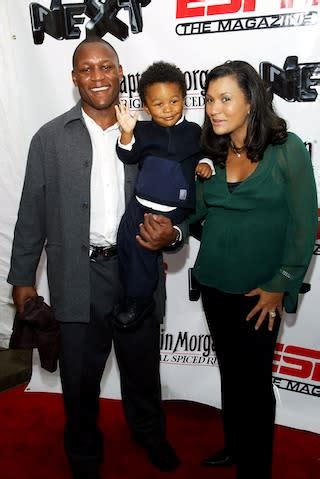 Barry Sanders files for divorce from wife of 11 years - Yahoo Sports