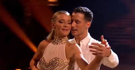 Helen Skelton leaves Strictly Come Dancing judges with 'niggling ...