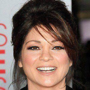 Valerie Bertinelli Death Fact Check, Birthday & Age | Dead or Kicking