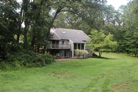 Tolland, CT Real Estate - Tolland Homes for Sale | realtor.com®