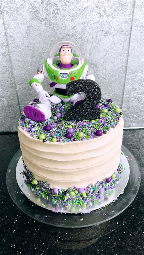 buzz lightyear #buzzlightyear Buzz lightyear cake, toy Story cake | Toy ...