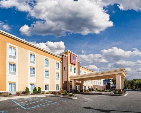 COMFORT SUITES MARIETTA PARKERSBURG - Updated 2024 Prices & Hotel Reviews (Ohio)