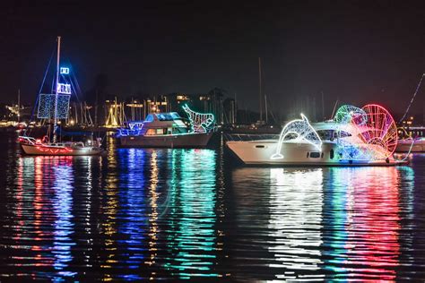 Float Your Boat 2024: Watch a Flotilla of Boats Sail Past on Lake ...