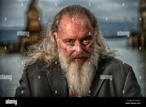 Old man with beard Stock Photo - Alamy