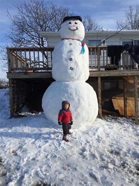 3-year-old boy meets 14-foot snowman in Carroll County