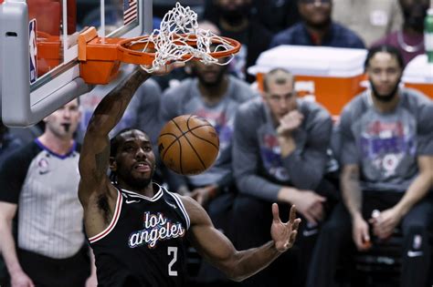 NBA: Clippers' Kawhi Leonard reportedly has a torn meniscus – Filipino News