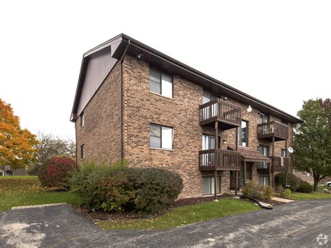 531 Brookside Dr, Westmont, IL 60559 - Apartments in Westmont, IL | Apartments.com