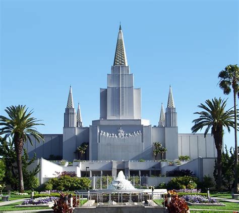 Hermana KariElle Thalman: California Oakland/San Francisco Mission, Oakland Temple Visitors ...